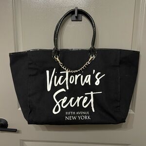 Victorias Secret tote bag EUC
